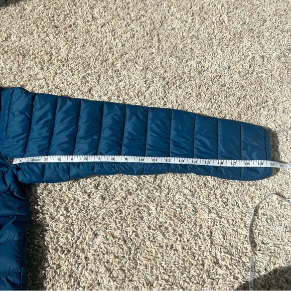 Blue Docker’s Puffer Jacket - Picture 8 of 8